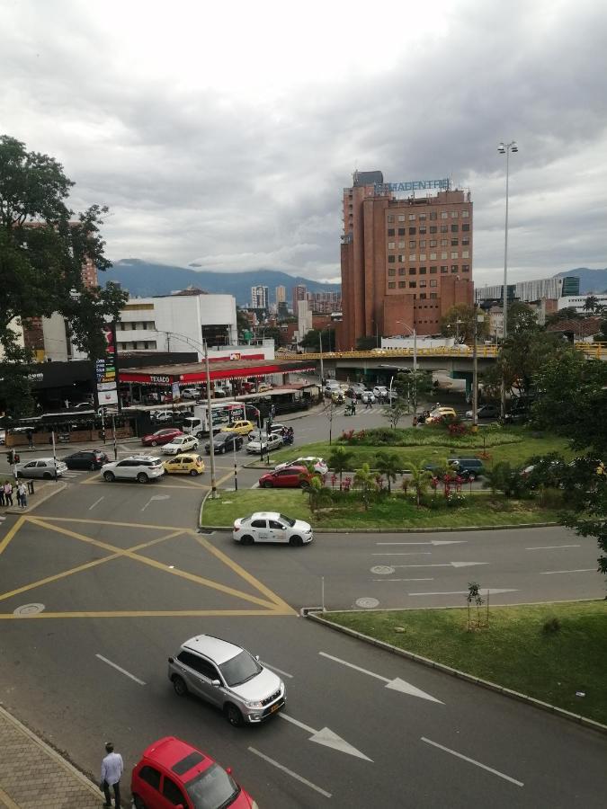 San Diego Aparta Estudios Medellín Exterior foto